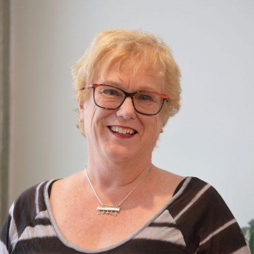 Dr. Karen Forgie